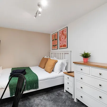 Cosy One Bed Apt In Leeds City Exterior photo